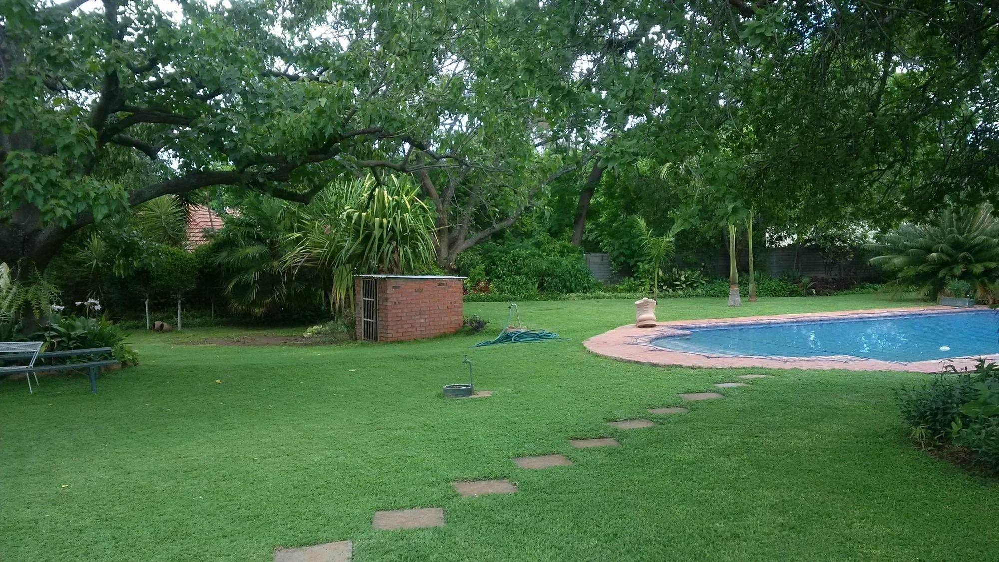 Hillside Manor Hotel Bulawayo Eksteriør billede